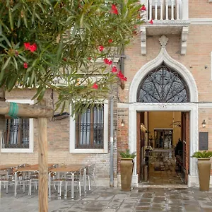 Palazzo Veneziano - Collection Benátky